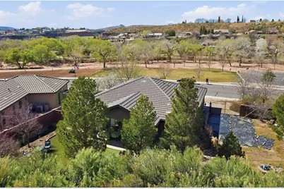 1257 S Arches St, Toquerville, UT 84774 - Photo 5