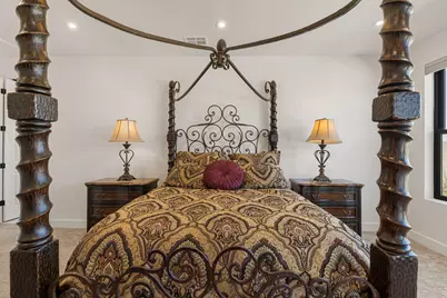 691 E Crew Ct, Washington, UT 84780 - Photo 29