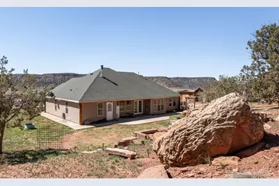 1892 N Golden Delicious Dr, Apple Valley, UT 84737 - Photo 41