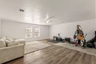 1892 N Golden Delicious Dr, Apple Valley, UT 84737 - Photo 27