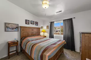 285 W 450 N, Ivins, UT 84738 - Photo 11