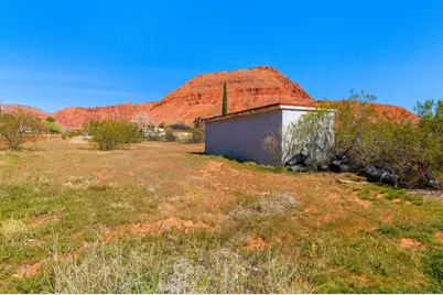 285 W 450 N, Ivins, UT 84738 - Photo 31