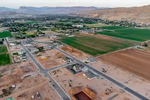 994 W 1920 S, Hurricane, UT 84737 - Photo 5