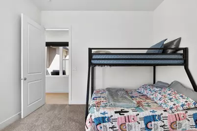 111 N Black Canyon Ave, Washington, UT 84780 - Photo 27