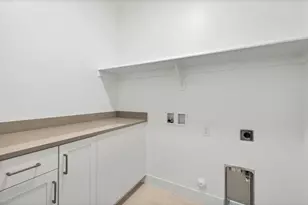 2281 E Crestas Aly, Washington, UT 84780 - Photo 11