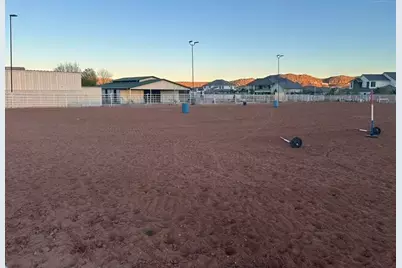 2821 S Little Valley Rd, Saint George, UT 84770 - Photo 13