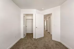 1737 S Devils Garden Ln, Washington, UT 84780 - Photo 47