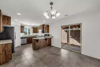 1751 E 700 N, Saint George, UT 84770 - Photo 9