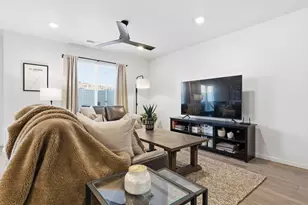 3329 E Big Bend Ln, Washington, UT 84780 - Photo 7