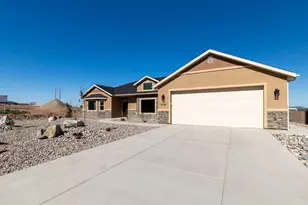 4199 N Tomahawk Dr, Enoch, UT 84721 - Photo 47