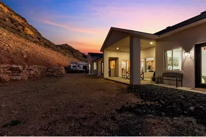 2221 S Angell Heights Dr, Hurricane, UT 84737 - Photo 29