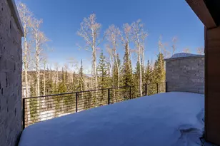 160 W Ridgeview St, Brian Head, UT 84719 - Photo 15