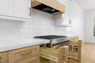 619 E Royal Ridge Dr, Washington, UT 84780 - Photo 13