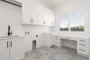 619 E Royal Ridge Dr, Washington, UT 84780 - Photo 29