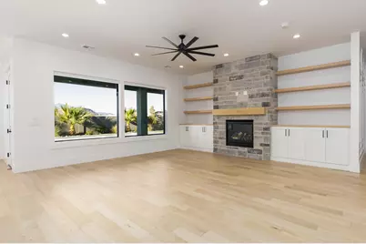 619 E Royal Ridge Dr, Washington, UT 84780 - Photo 17