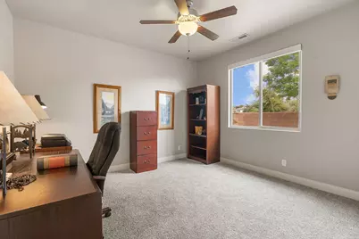 2204 W Courtyard Dr, Saint George, UT 84770 - Photo 17
