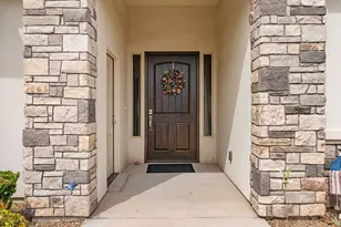 2204 W Courtyard Dr, Saint George, UT 84770 - Photo 5