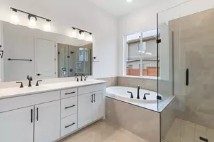 686 S 230 W, Ivins, UT 84738 - Photo 5