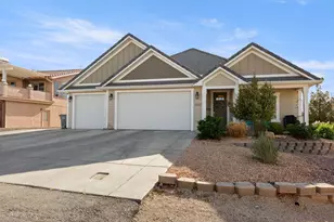 2282 S Pintura Dr, Saint George, UT 84790 - Photo 3