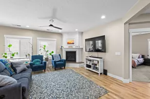 2282 S Pintura Dr, Saint George, UT 84790 - Photo 7