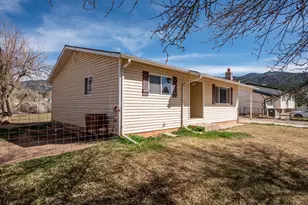 273 S 700 W, Parowan, UT 84761 - Photo 3