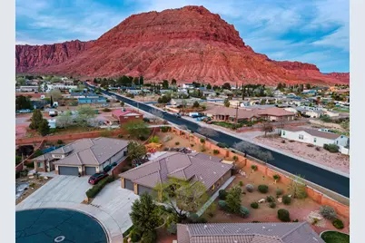 210 W Talon Ct, Ivins, UT 84738 - Photo 43