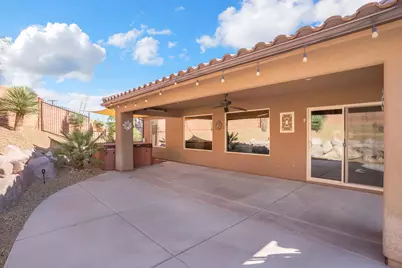 210 W Talon Ct, Ivins, UT 84738 - Photo 7