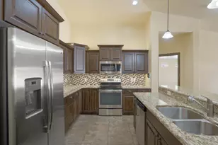 210 W Talon Ct, Ivins, UT 84738 - Photo 23