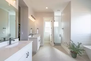 5487 N Northgate Peaks Dr, Saint George, UT 84770 - Photo 21