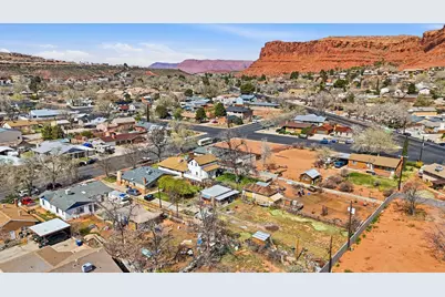 356 N 300 W, Saint George, UT 84770 - Photo 35