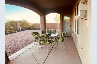 1602 E Sugar Plumb Ln, Washington, UT 84780 - Photo 37