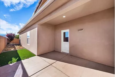 157 W 200 S, Ivins, UT 84738 - Photo 19