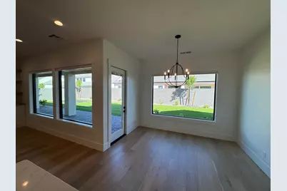 2643 E Moorland Dr, Saint George, UT 84790 - Photo 7