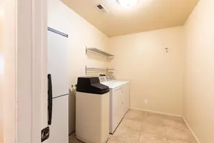 524 S 200 E, Saint George, UT 84790 - Photo 13