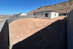 1548 S Sinawava Dr, Washington, UT 84780 - Photo 3