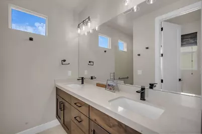 1559 W Firepit Knoll Dr, Saint George, UT 84770 - Photo 21