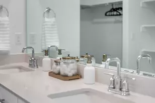 1560 S Sinawava Dr, Washington, UT 84780 - Photo 11