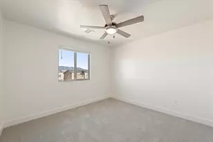 2347 E Luciano Ln, Saint George, UT 84790 - Photo 41