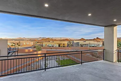 3257 S Drifting Dunes Ln, Hurricane, UT 84737 - Photo 17