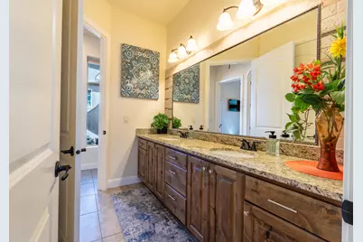 1759 S Vilate Dr, Washington, UT 84780 - Photo 17