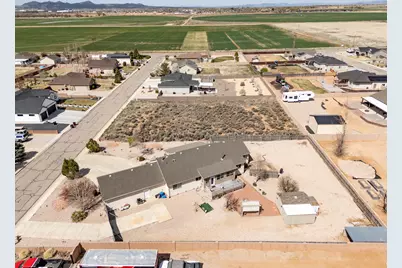 897 S 4300 W, Cedar City, UT 84720 - Photo 57