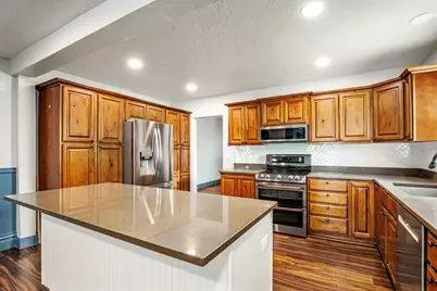 223 W 300 S St, Saint George, UT 84770 - Photo 13