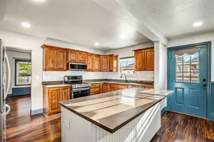 223 W 300 S St, Saint George, UT 84770 - Photo 15