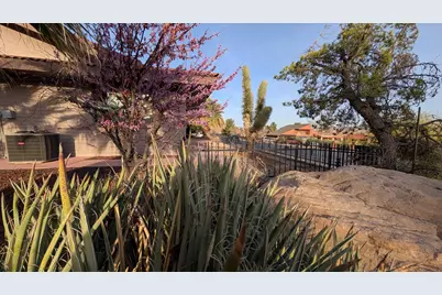 1264 W Bloomington Dr N, Saint George, UT 84790 - Photo 59