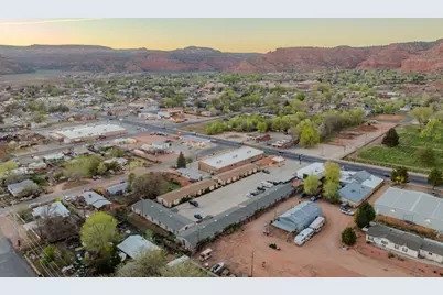 386 W 300 N, Kanab, UT 84741 - Photo 55