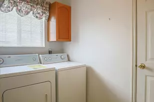 351 S Valley View, Saint George, UT 84770 - Photo 11