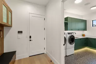 2768 W Lava Vly Wy, Santa Clara, UT 84765 - Photo 33