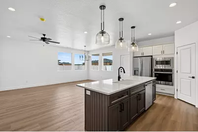 4945 N 970 E #89, Enoch, UT 84721 - Photo 9