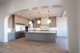 425 E Forrest Paddock Dr, Washington, UT 84780 - Photo 5