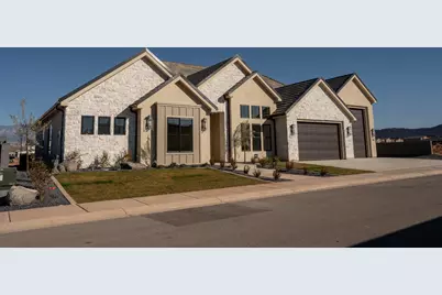 425 E Forrest Paddock Dr, Washington, UT 84780 - Photo 3